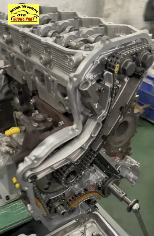 Garage đại tu động cơ xe Nissan Navara máy dầu chuyên nghiệp, uy tín chất lượng tại Tp.HCM dong-co-dohc-nissan-navara