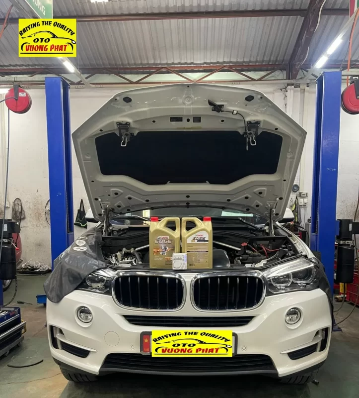 Bảo dưỡng định kì xe BMW X5 tại Garage ô tô Vương Phát