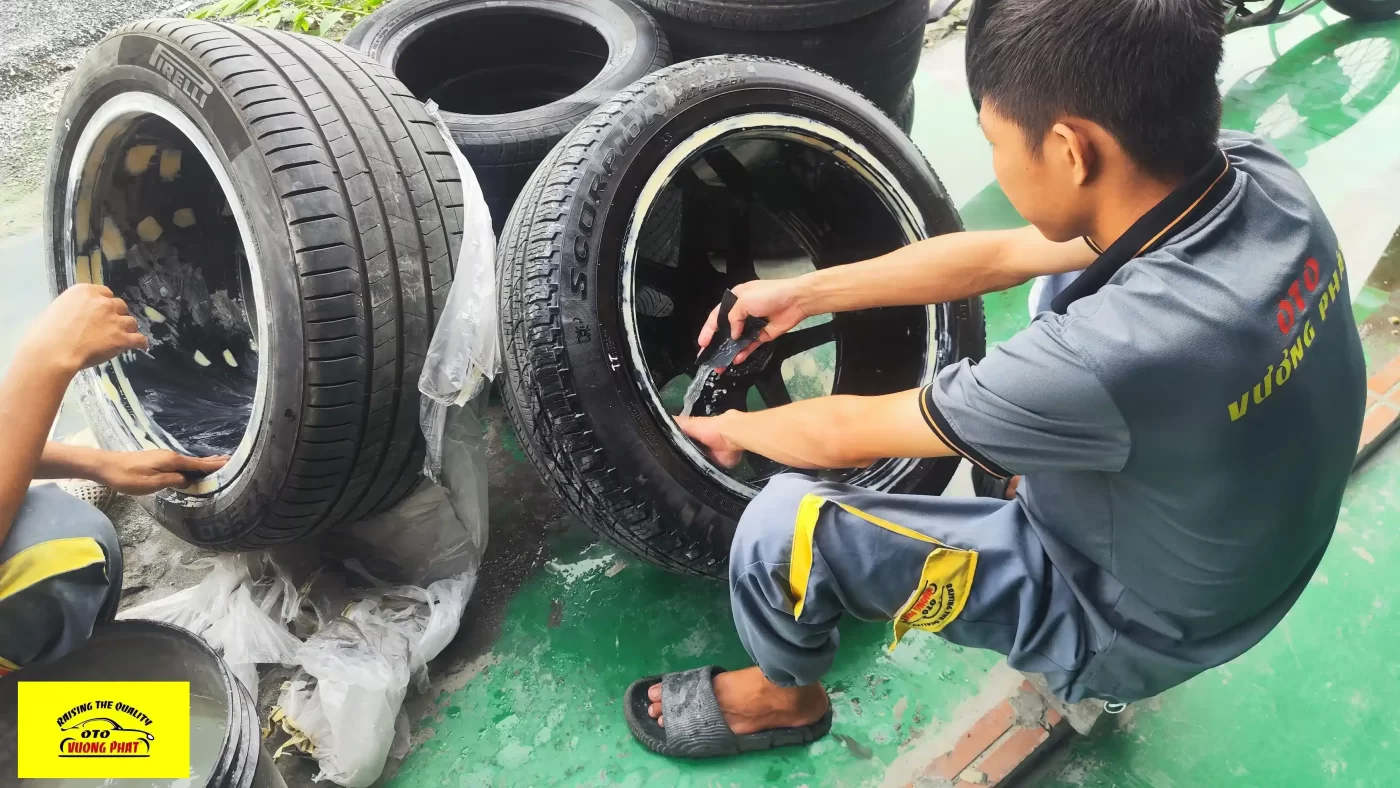 Garage chuyên sơn mâm xe ô tô