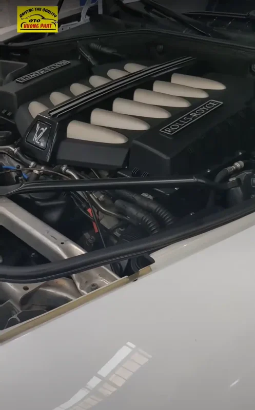 Bảo dưỡng xe Rolls-Royce