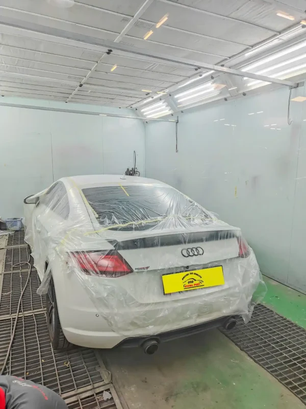 Dịch vụ đồng sơn xe Audi