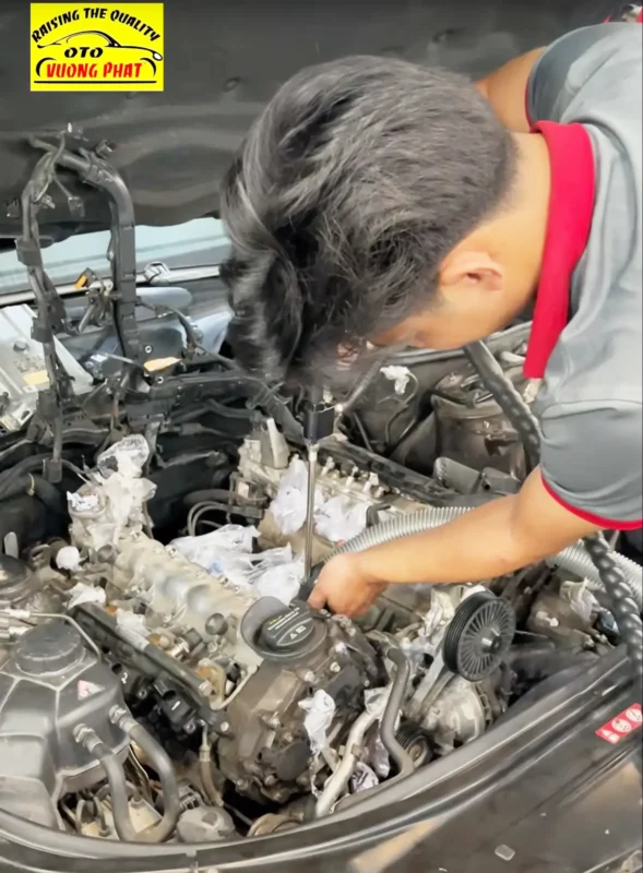 Garage chuyên bắn trấu vệ sinh họng nạp ô tô tại thành phố Hồ Chí Minh Bắn trấu vệ sinh họng nạp ô tô