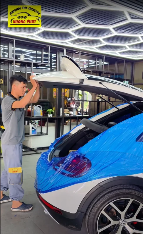 Độ Cốp Điện Ô Tô Chuyên Nghiệp Nâng Tầm Đẳng Cấp và Tiện Nghi Cốp cơ nặng nề bất tiện
